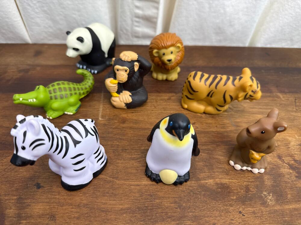 Fisher-Price Little People Zoo Animal Friends Figures Pretend Play Toy Lot Of 9